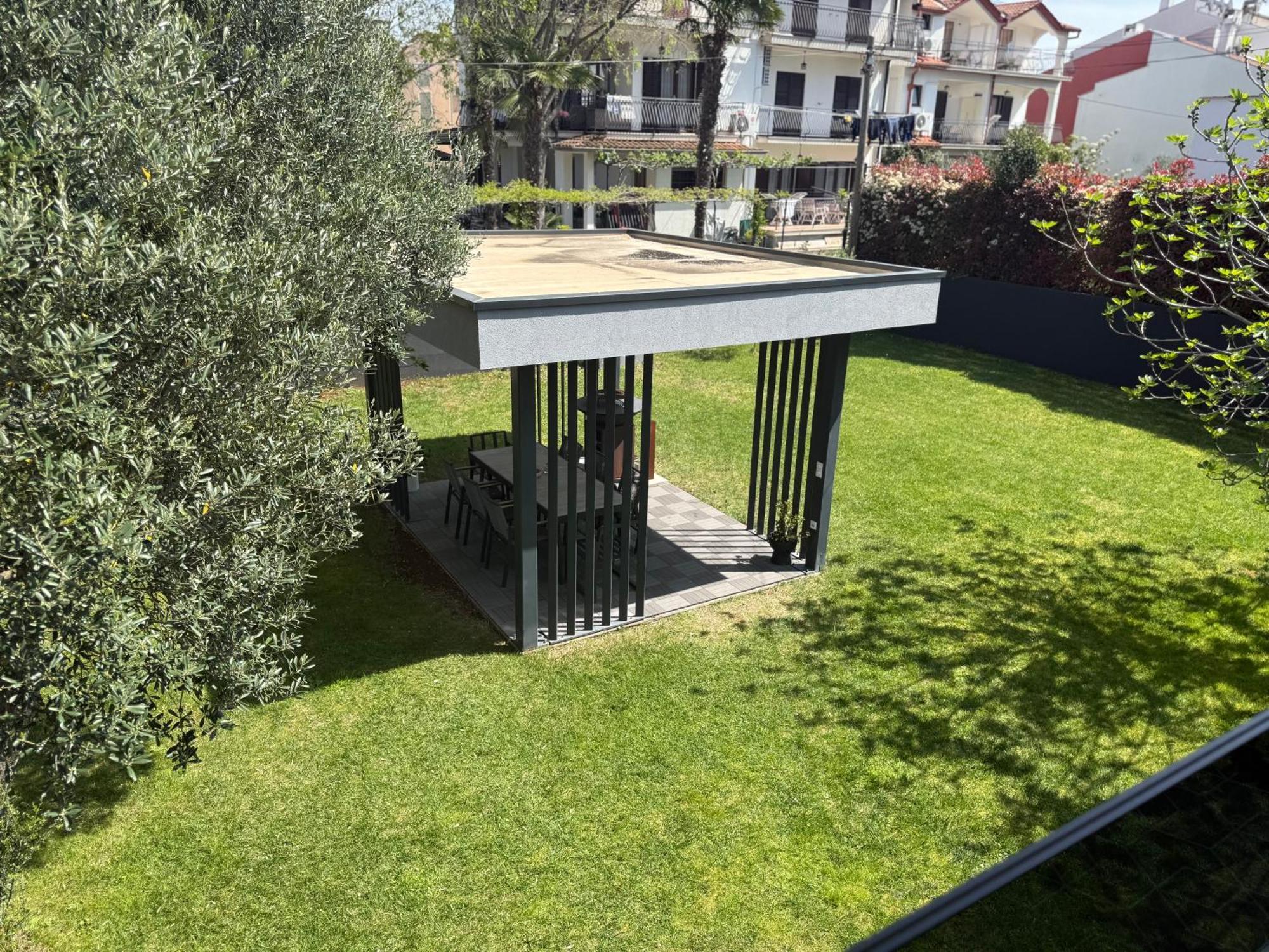 Apartmani Beril Lux 罗维尼 外观 照片