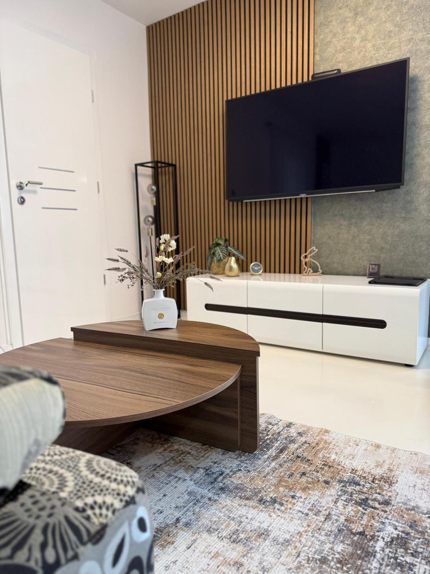Apartmani Beril Lux 罗维尼 外观 照片
